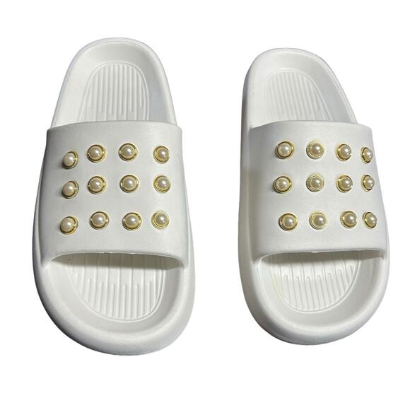 Kenneth Cole Mello Faux Pearl Studded Platform Slip On Slides NEW  Size 10 - Picture 1 of 10